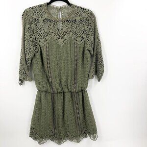 ✅ SAYLOR OLIVE GREEN DRESS WITH LACE NECKLINE SIZE‎ SMALL